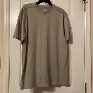 Columbia tee shirt